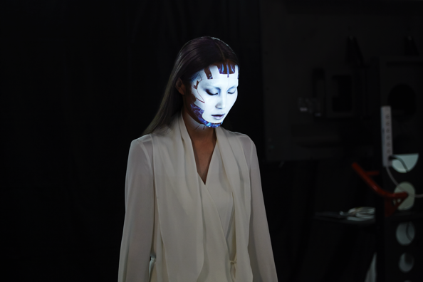 Omote TIME FACE TRACKING & PROJECTION MAPPING