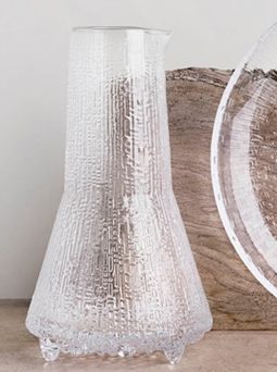 Iitalia textured pitcher